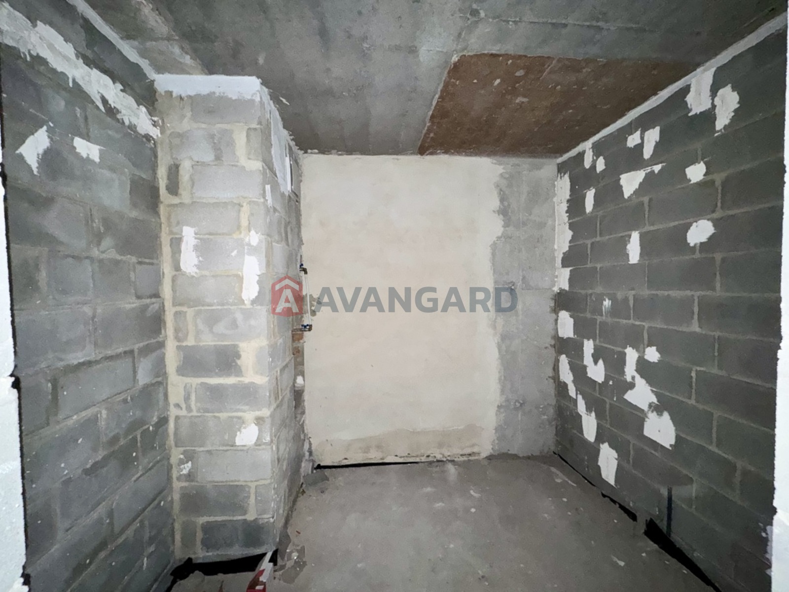 3 ��. ��������, 147/54/13 ��. �., 14/14 ������ ���� 9