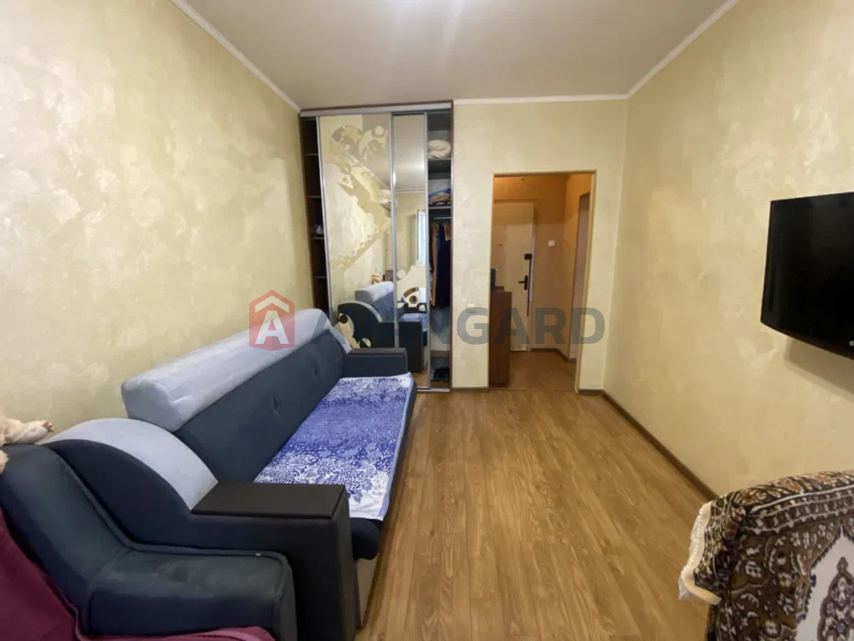 1 . , 35/-/12 . ., 7/10   1