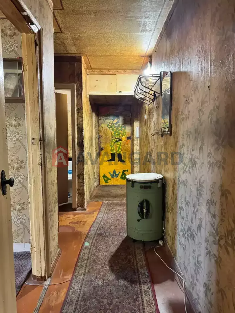 3 ��. ��������, 60/40/6 ��. �., 2/9 ������ ���� 8