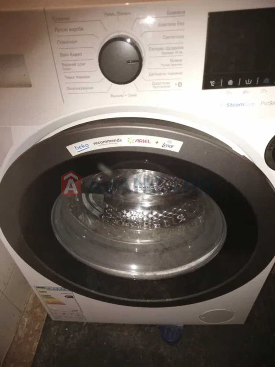 2 ��. ��������, 51/-/8 ��. �., 1/5 ������ ���� 11