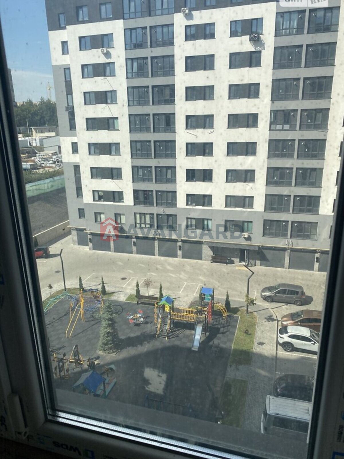1 ��. ��������, 49/-/- ��. �., 6/10 ������ ���� 3