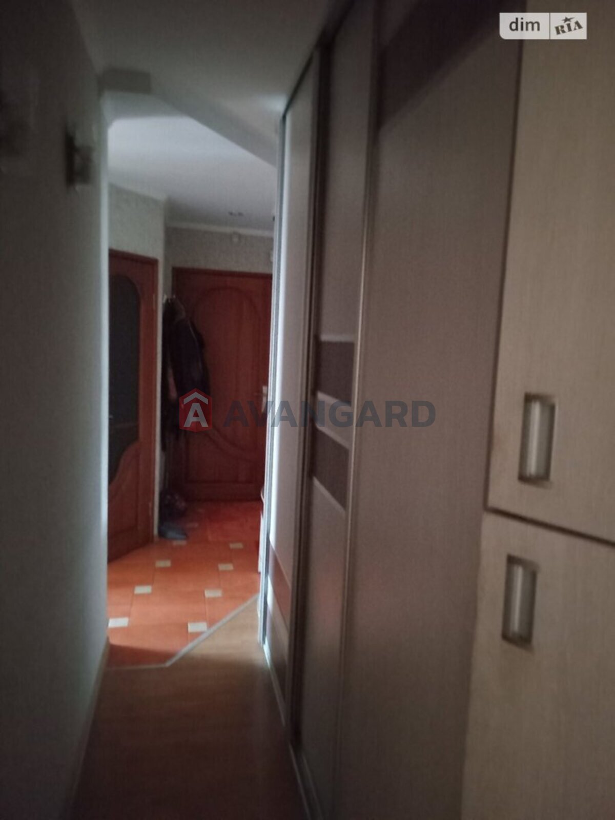 2 ��. ��������, 50/36/6 ��. �., 4/5 ������ ���� 12