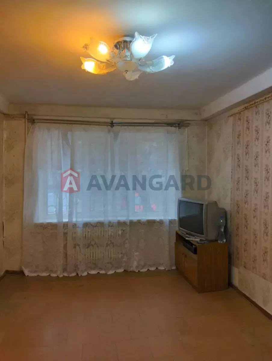 2 ��. ��������, 43/-/6 ��. �., 1/5 ������ ���� 7