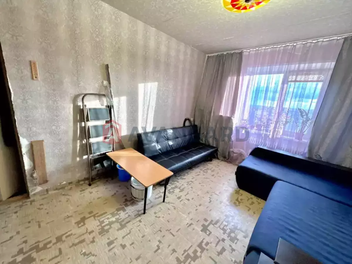 3 ��. ��������, 71/43/8 ��. �., 9/9 ������ ���� 3