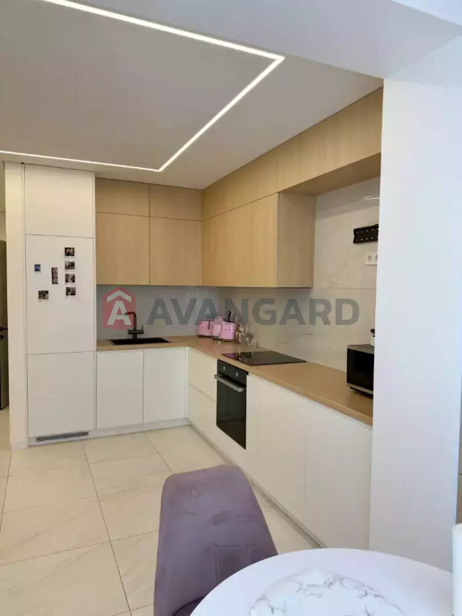 1 ����. ��������, 49/28/15 ��. �., 10/12 ���� ���� 14