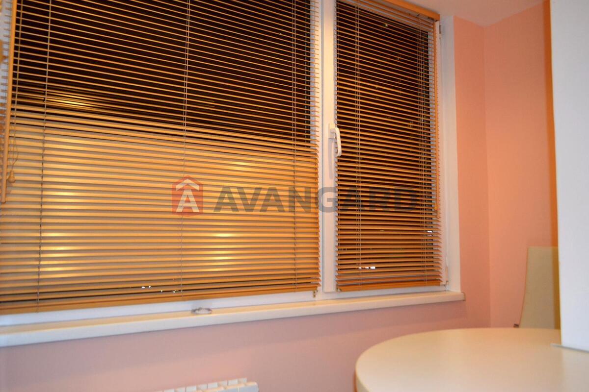 2 ��. ��������, 46 / 22 / 18 ��. �., 4/9 ������ ���� 7