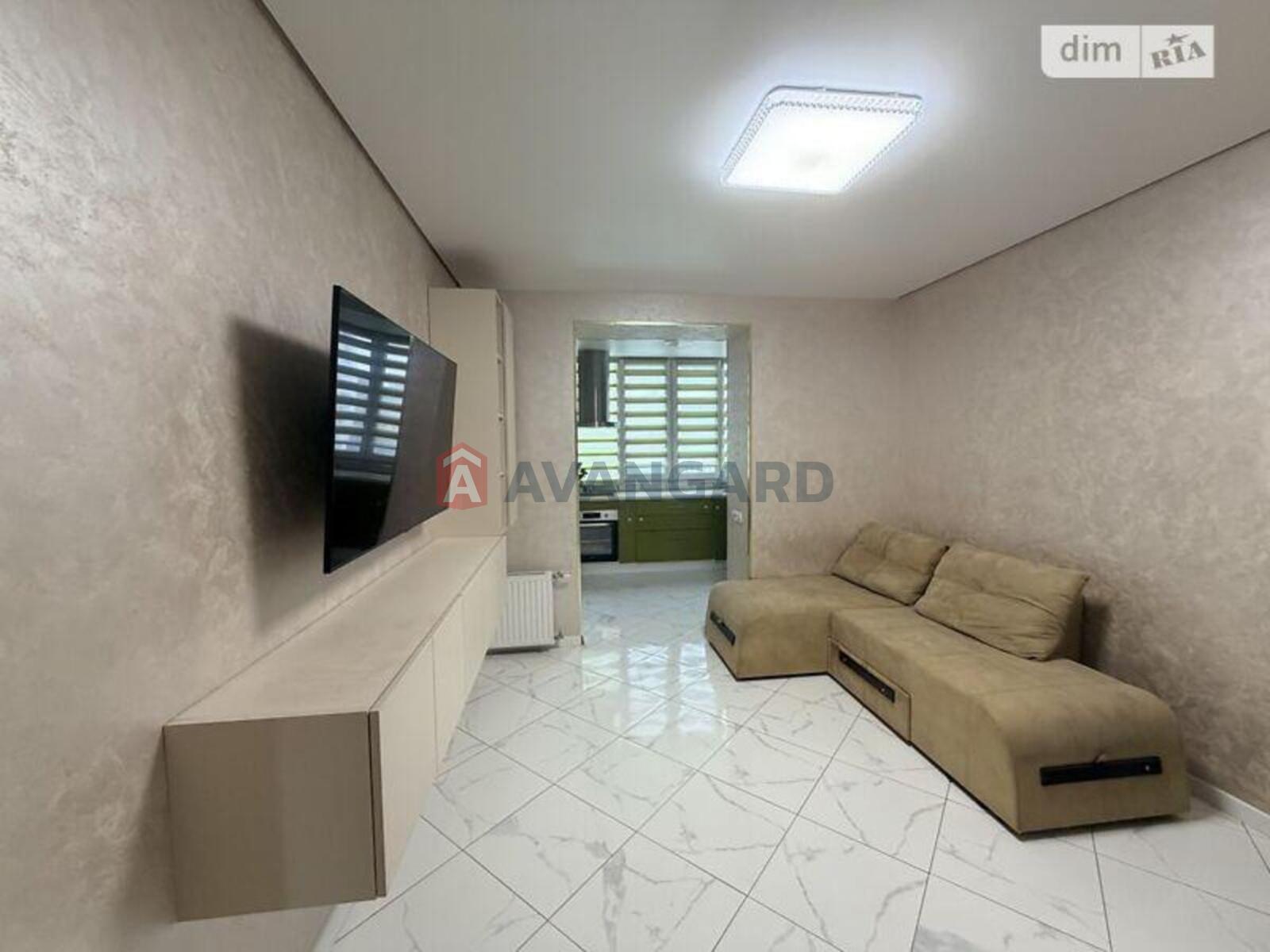 2 ��. ��������, 62/44/15 ��. �., 5/14 ������ ���� 9