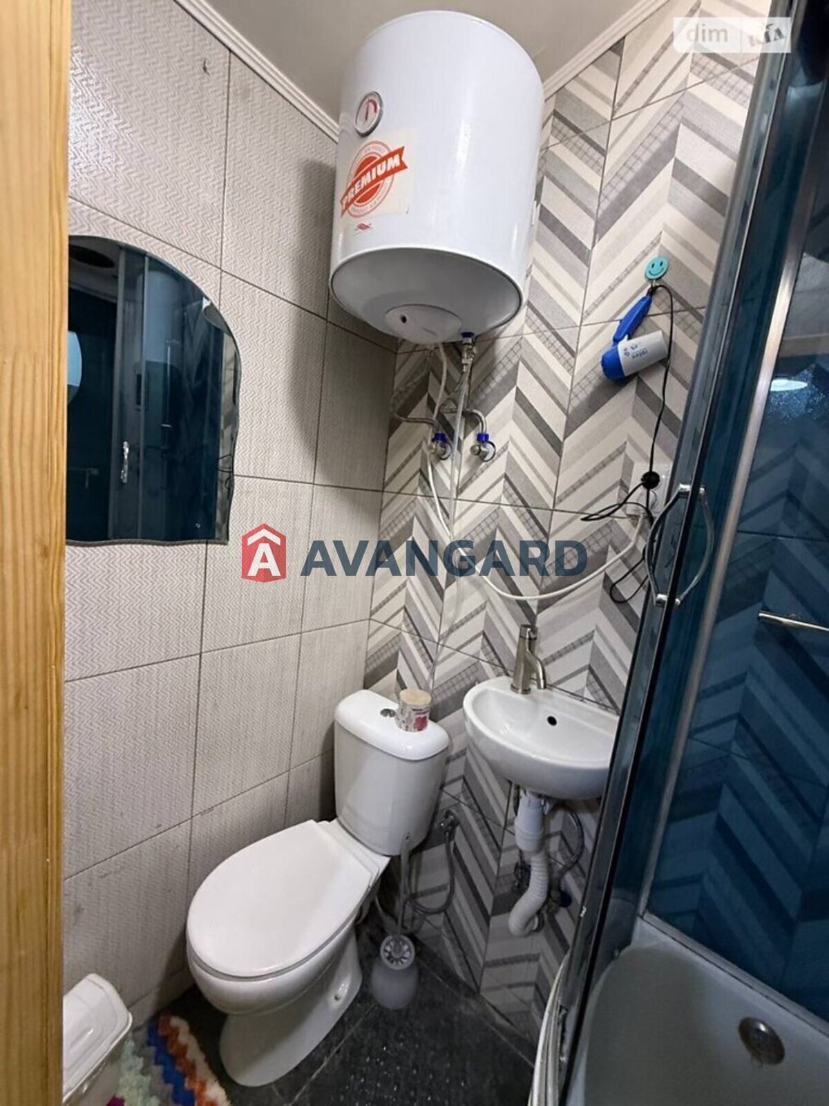 1 ��. ��������, 14/11/5 ��. �., 2/2 ������ ���� 3