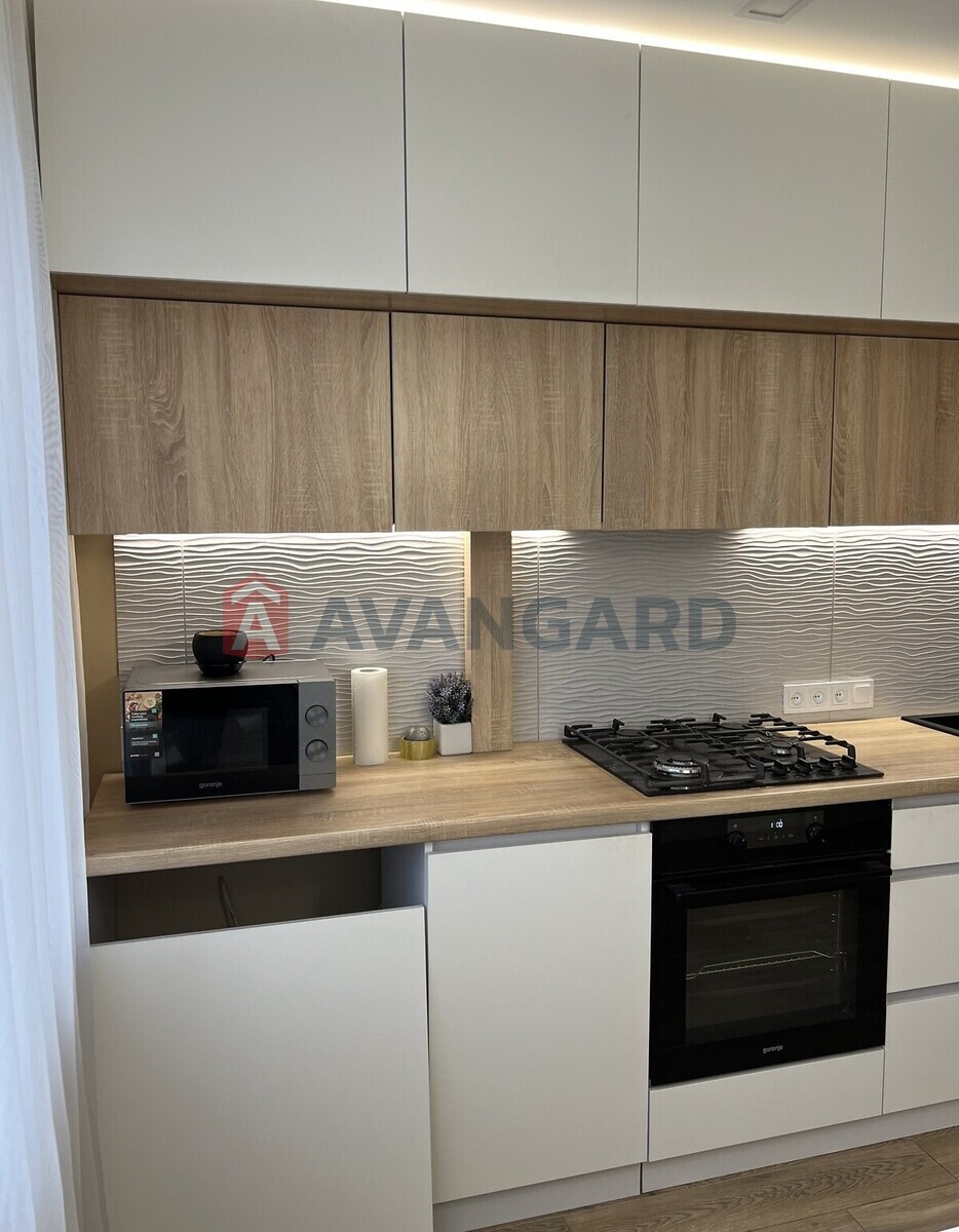 3 ��. ��������, 65/-/11 ��. �., 7/9 ������ ���� 2