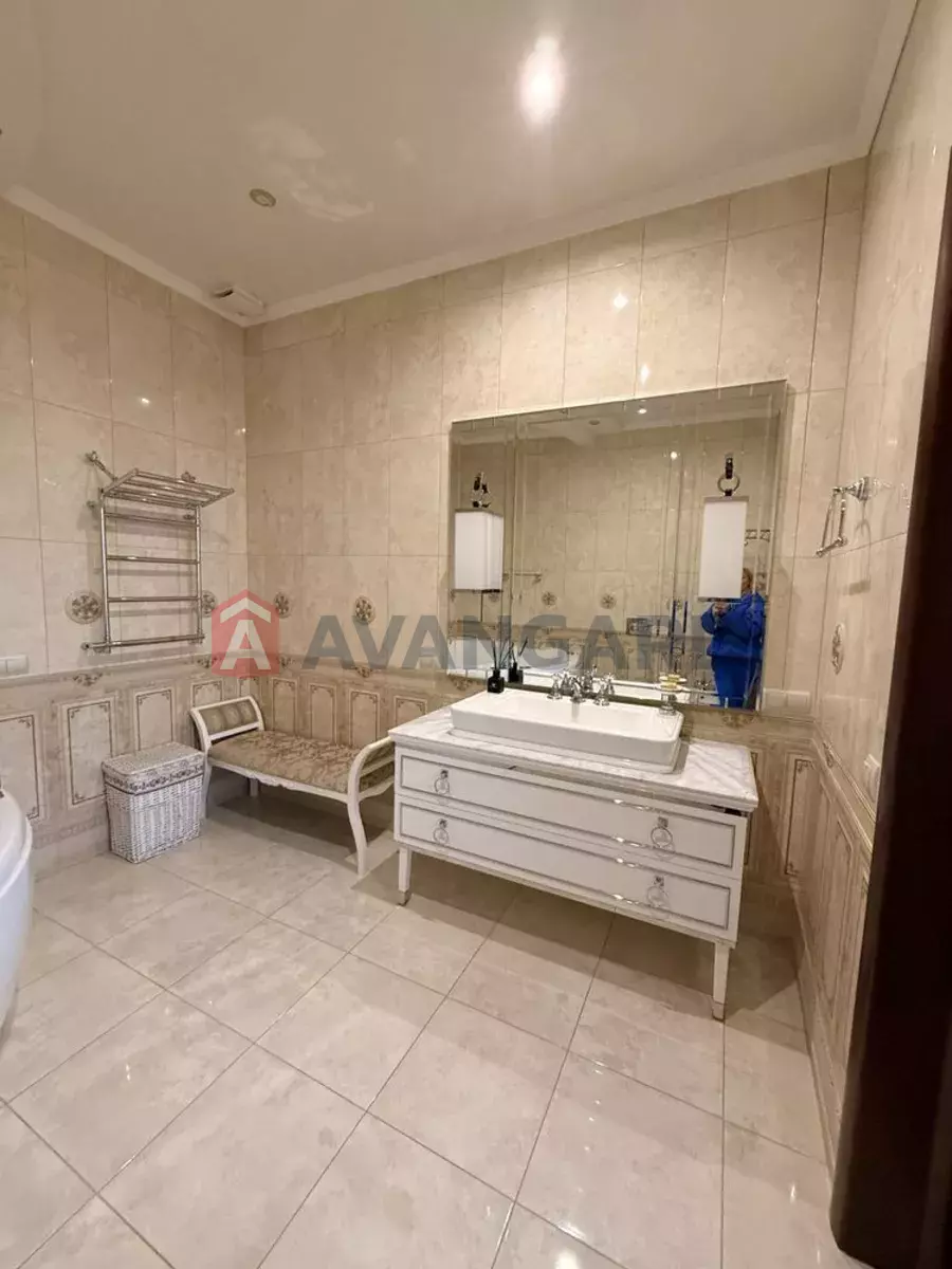 3 ��. ��������, 168/-/22 ��. �., 2/5 ������ ���� 7