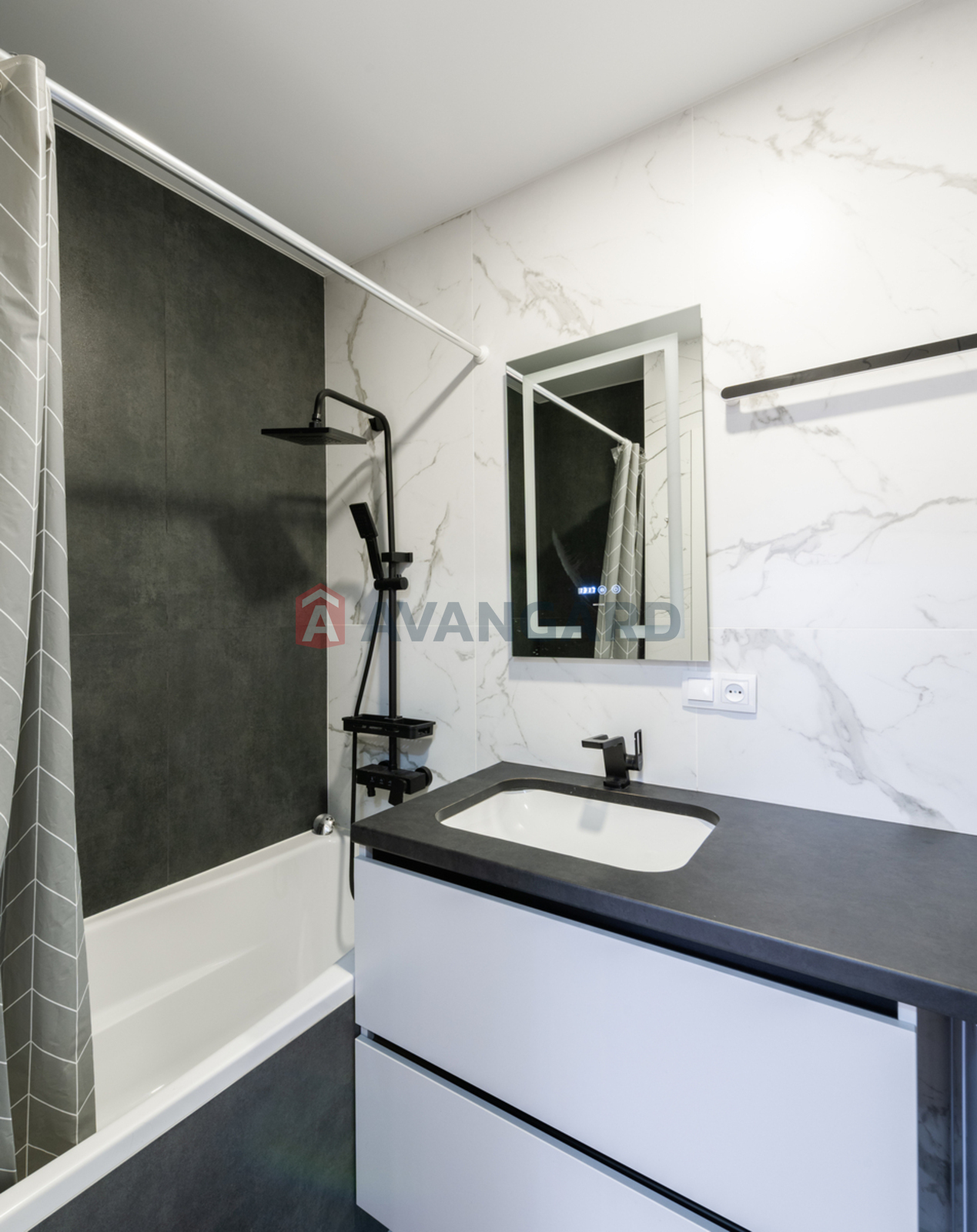 1 ��. ��������, 41/15/15 ��. �., 8/19 ������ ���� 10