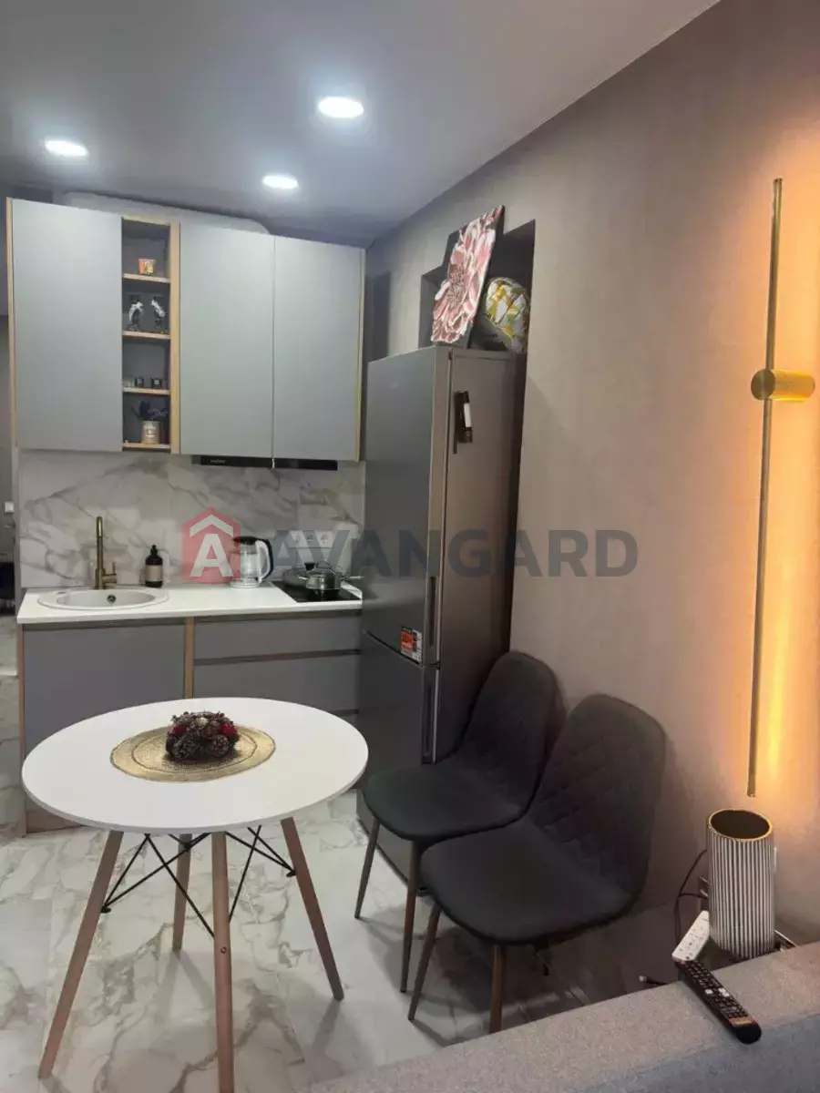 1 ��. ��������, 26/23/4 ��. �., 3/9 ������ ���� 1