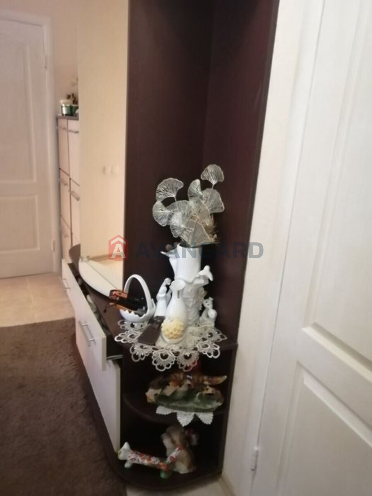 2 ��. ��������, 52/-/8 ��. �., 2/9 ������ ���� 3