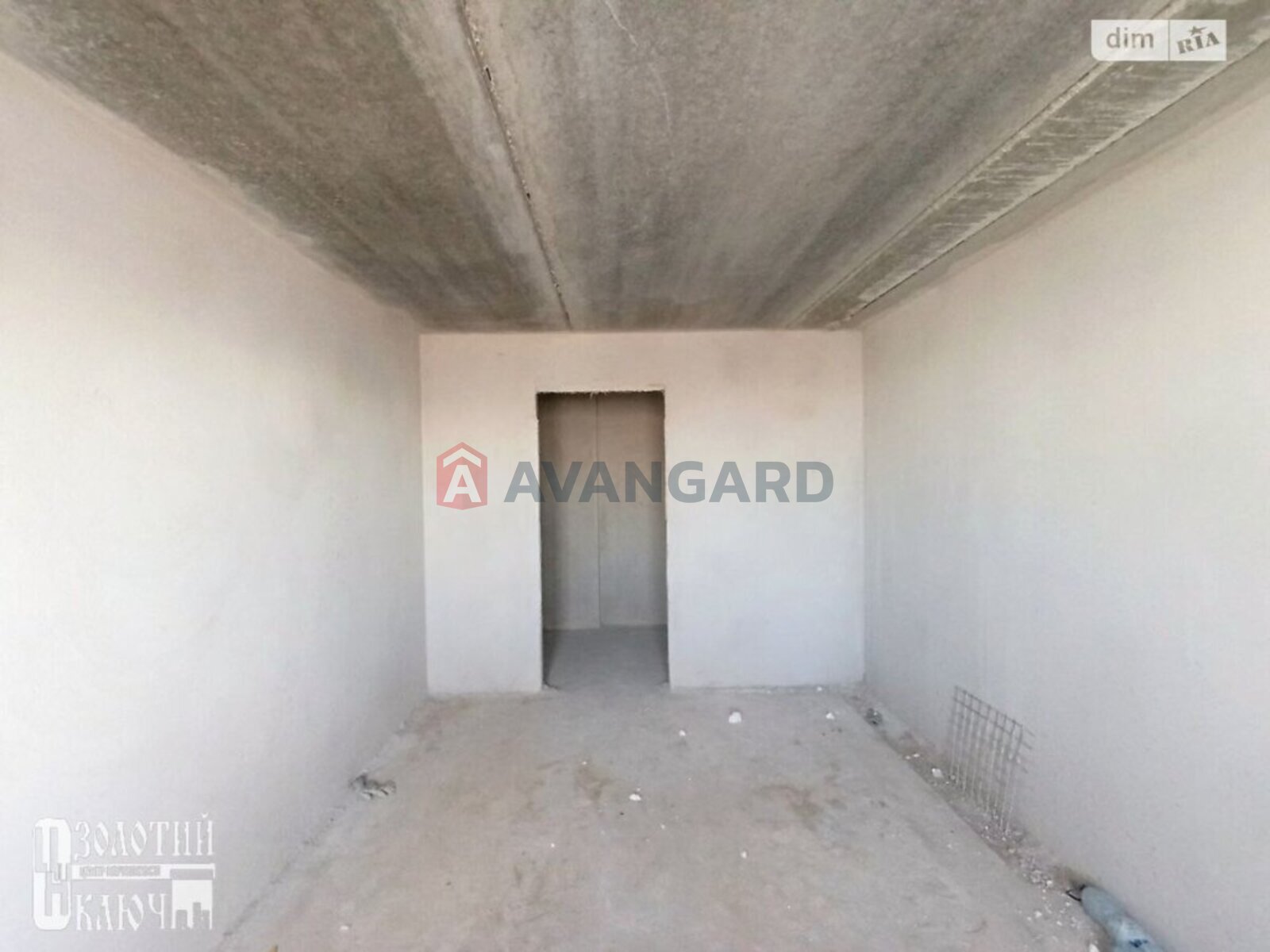 2 ��. ��������, 71/35/17 ��. �., 9/10 ������ ���� 6