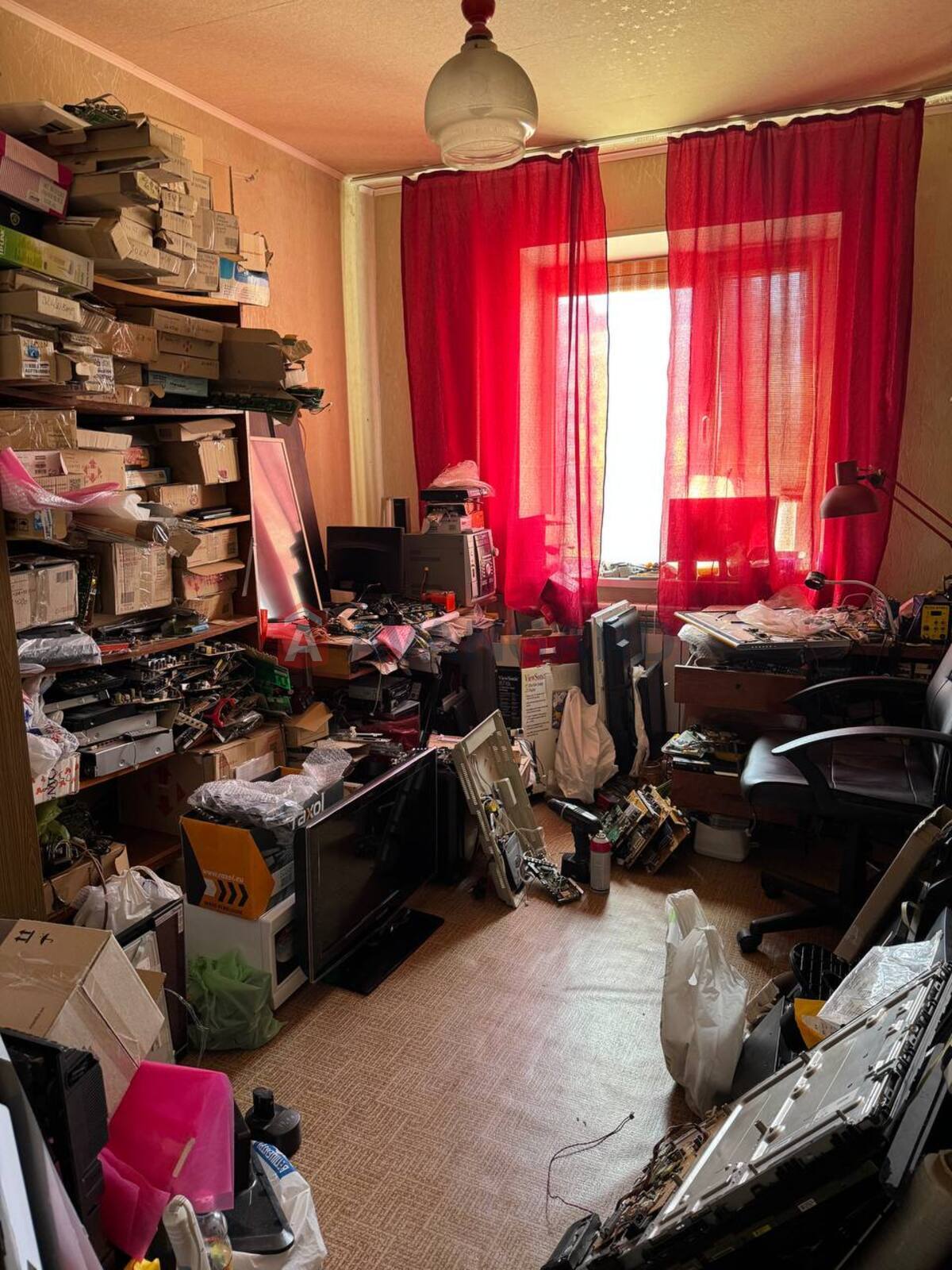 3 ��. ��������, 71/-/8 ��. �., 4/10 ������ ���� 7