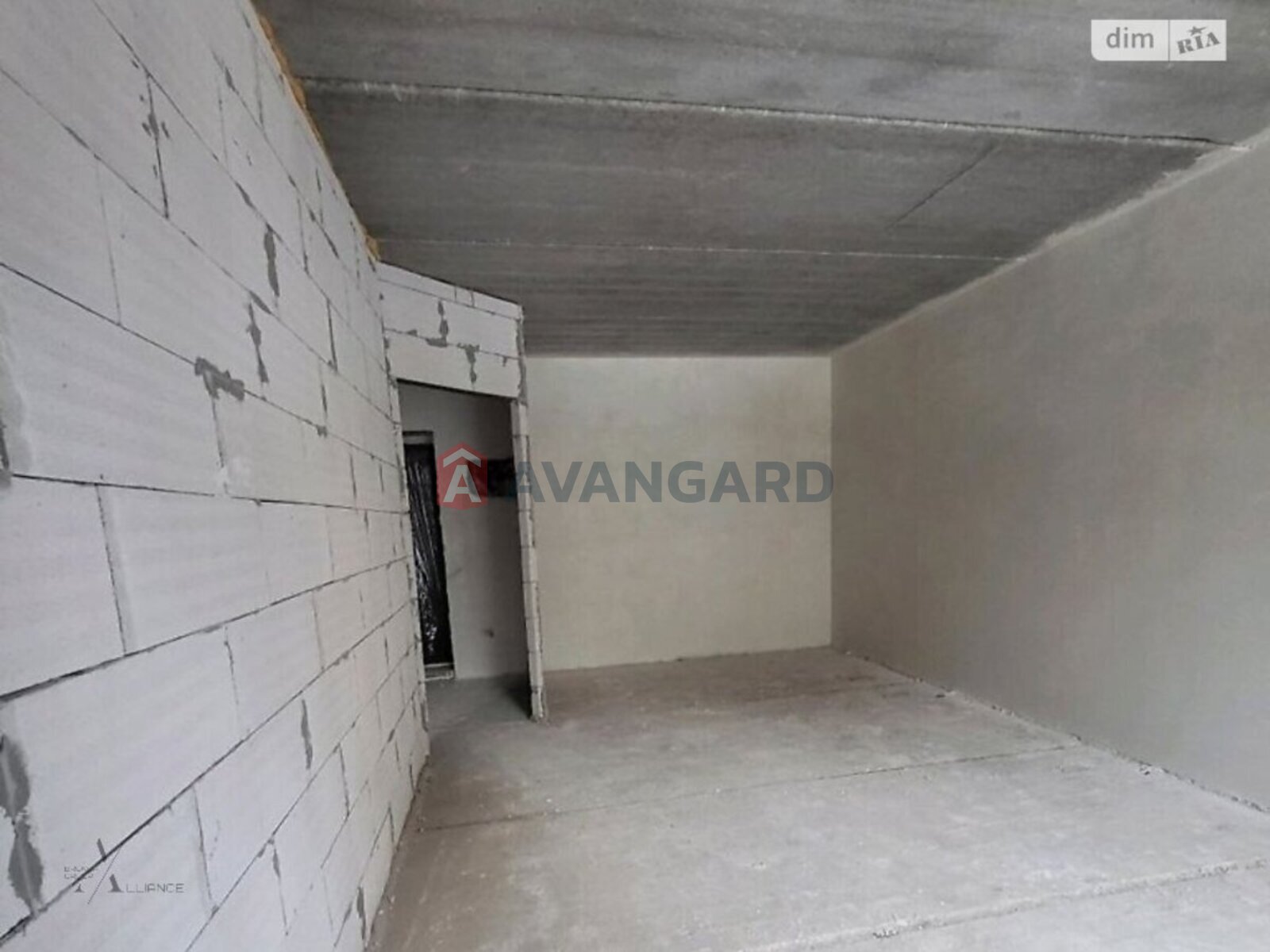 1 ��. ��������, 48/23/18 ��. �., 7/10 ������ ���� 4