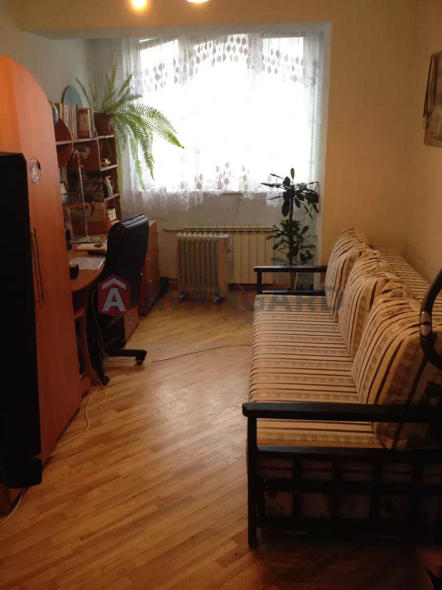 4 . , 90/-/21 . ., 8/16   11