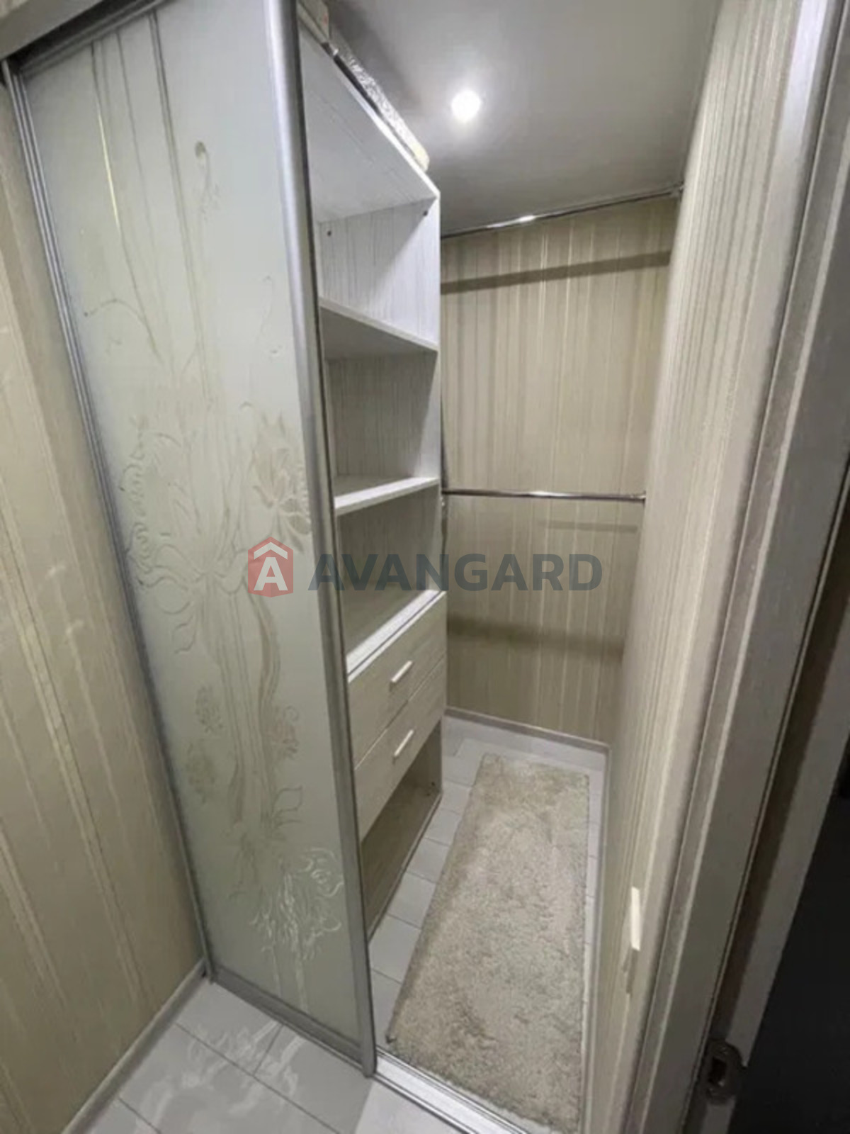 2 ��. ��������, 46/-/6 ��. �., 3/5 ������ ���� 13