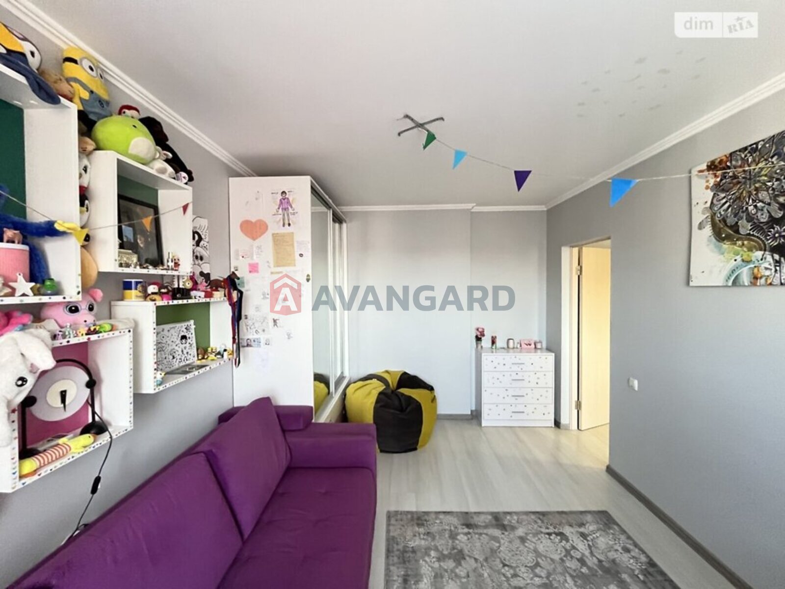 3 ��. ��������, 107/27/36 ��. �., 9/11 ������ ���� 15