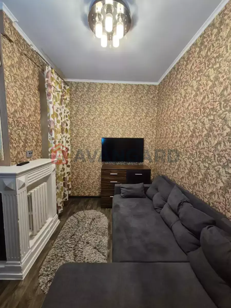 1 ����. ��������, 40/25/18 ��. �., 6/9 ���� ���� 3