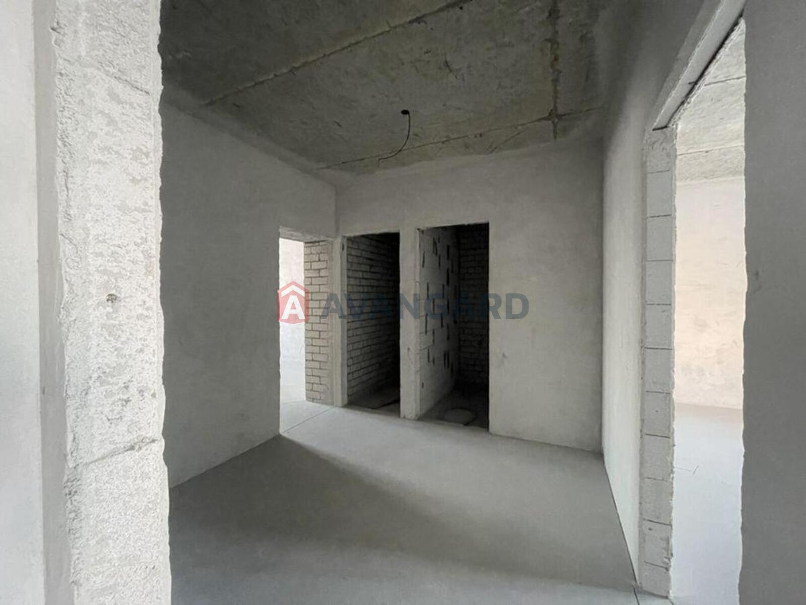 2 ��. ��������, 66/-/18 ��. �., 5/10 ������ ���� 4