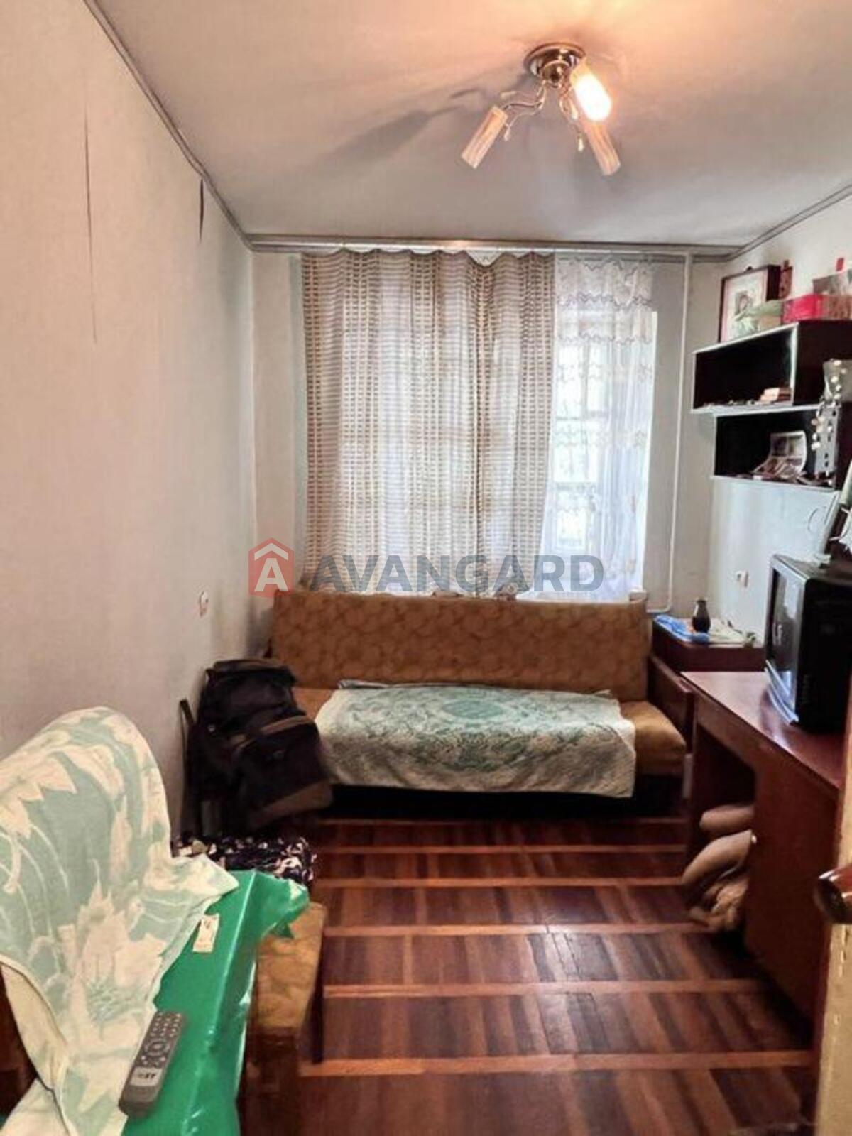 3 ��. ��������, 63/-/7 ��. �., 1/14 ������ ���� 5