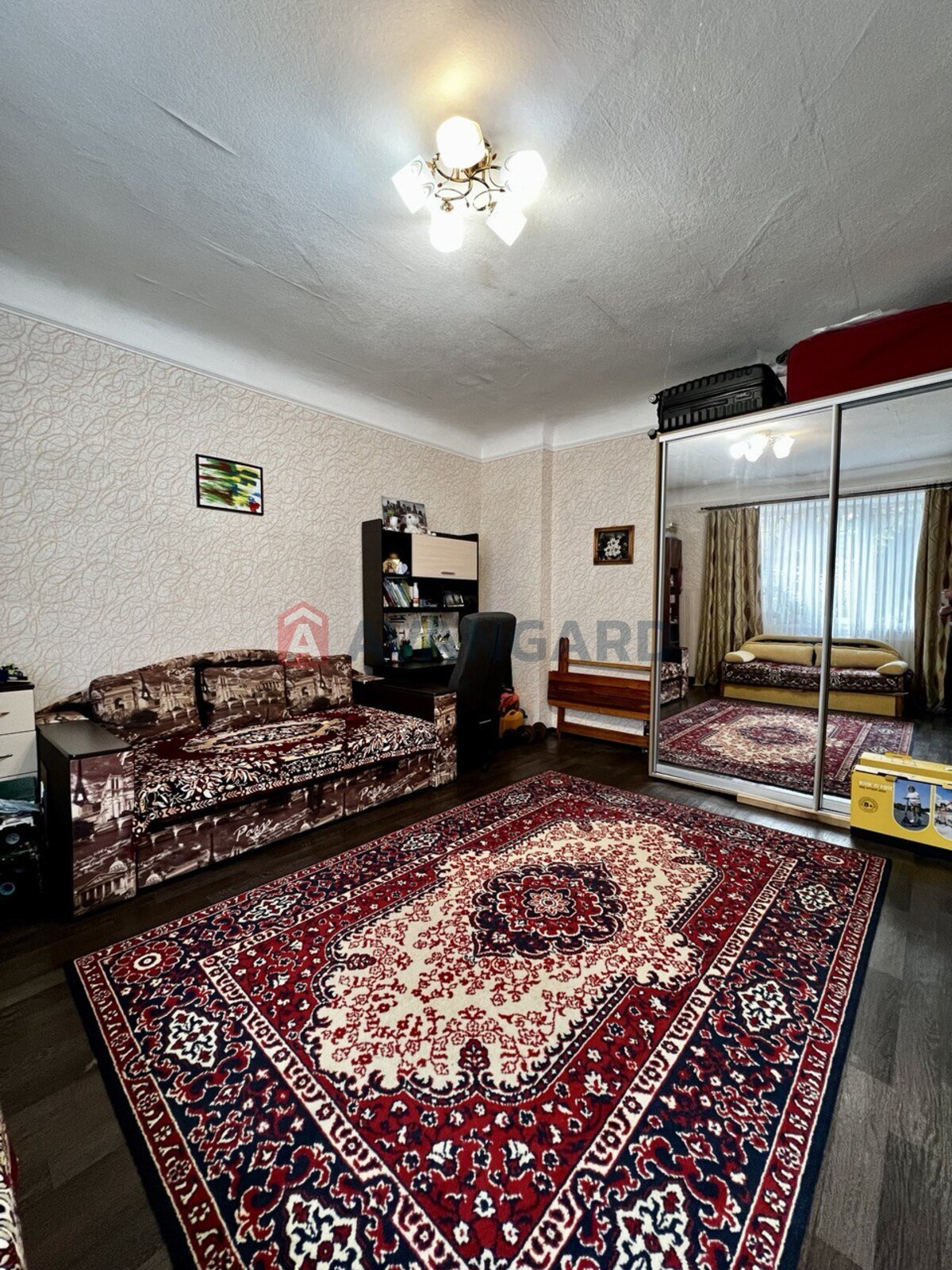 1 . , 31/19/6 . ., 1/2   8