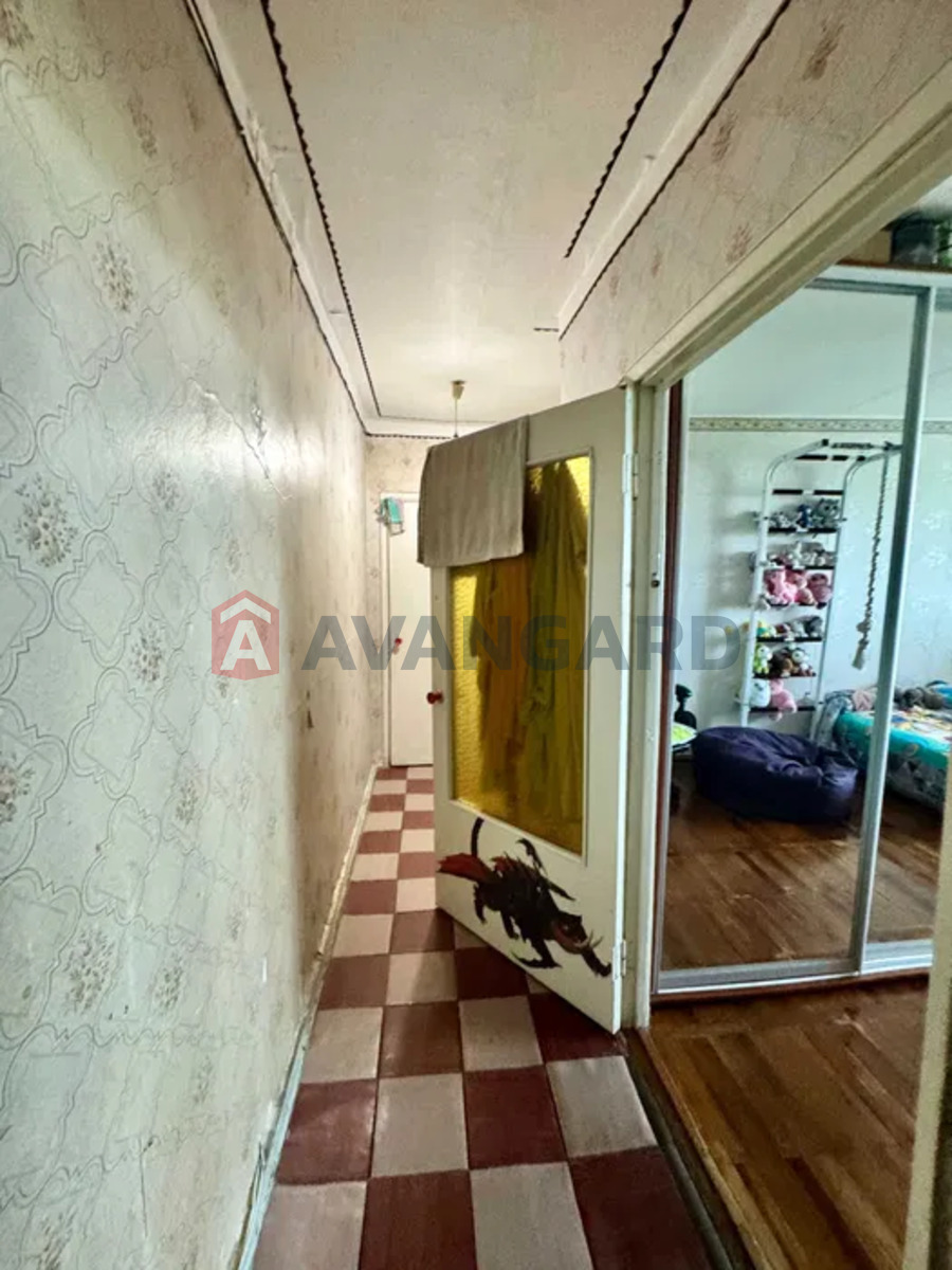 3 ��. ��������, 67/-/7 ��. �., 12/14 ������ ���� 18