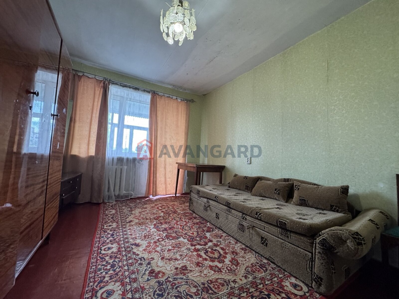 2 ��. ��������, 47,29/29,4/5,7 ��. �., 5/5 ������ ���� 4