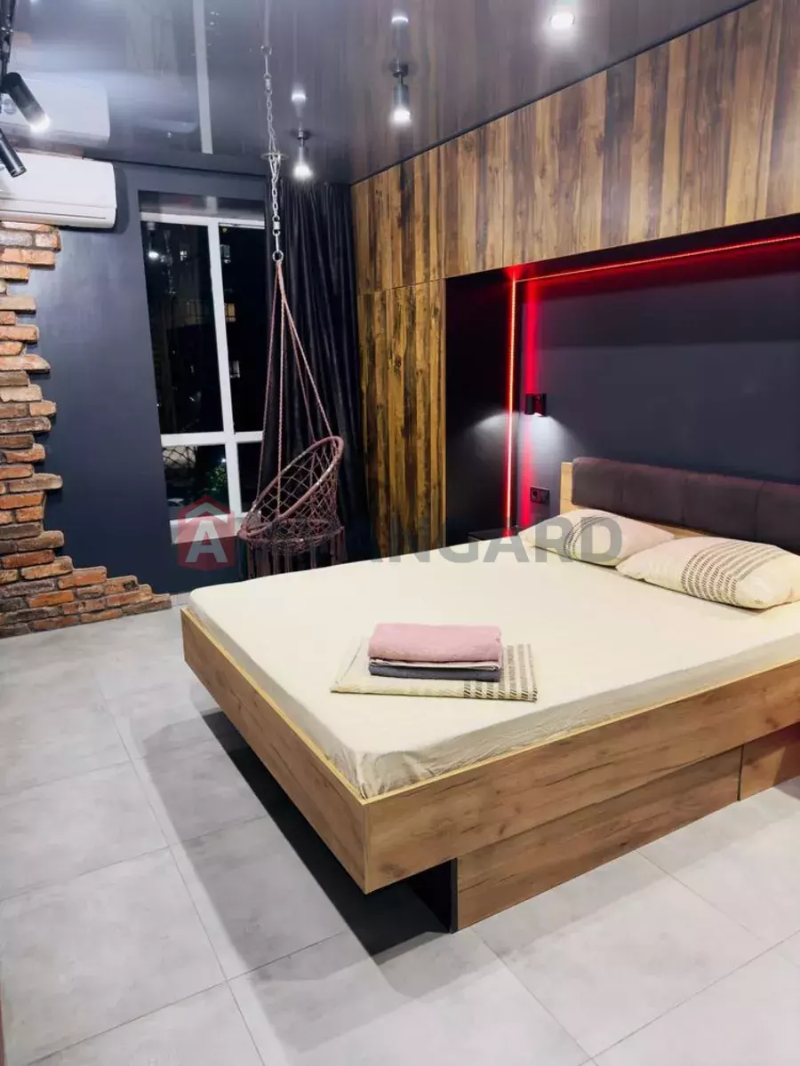 2 ��. ��������, 45/-/15 ��. �., 4/12 ������ ���� 6