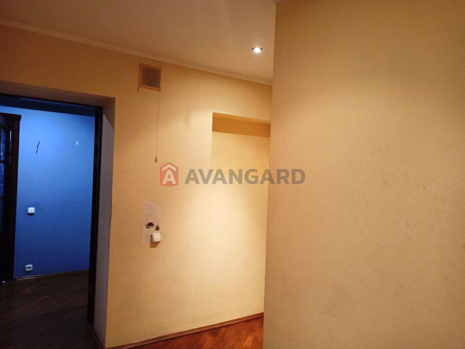 4 . , 213/-/21 . ., 10/11   24