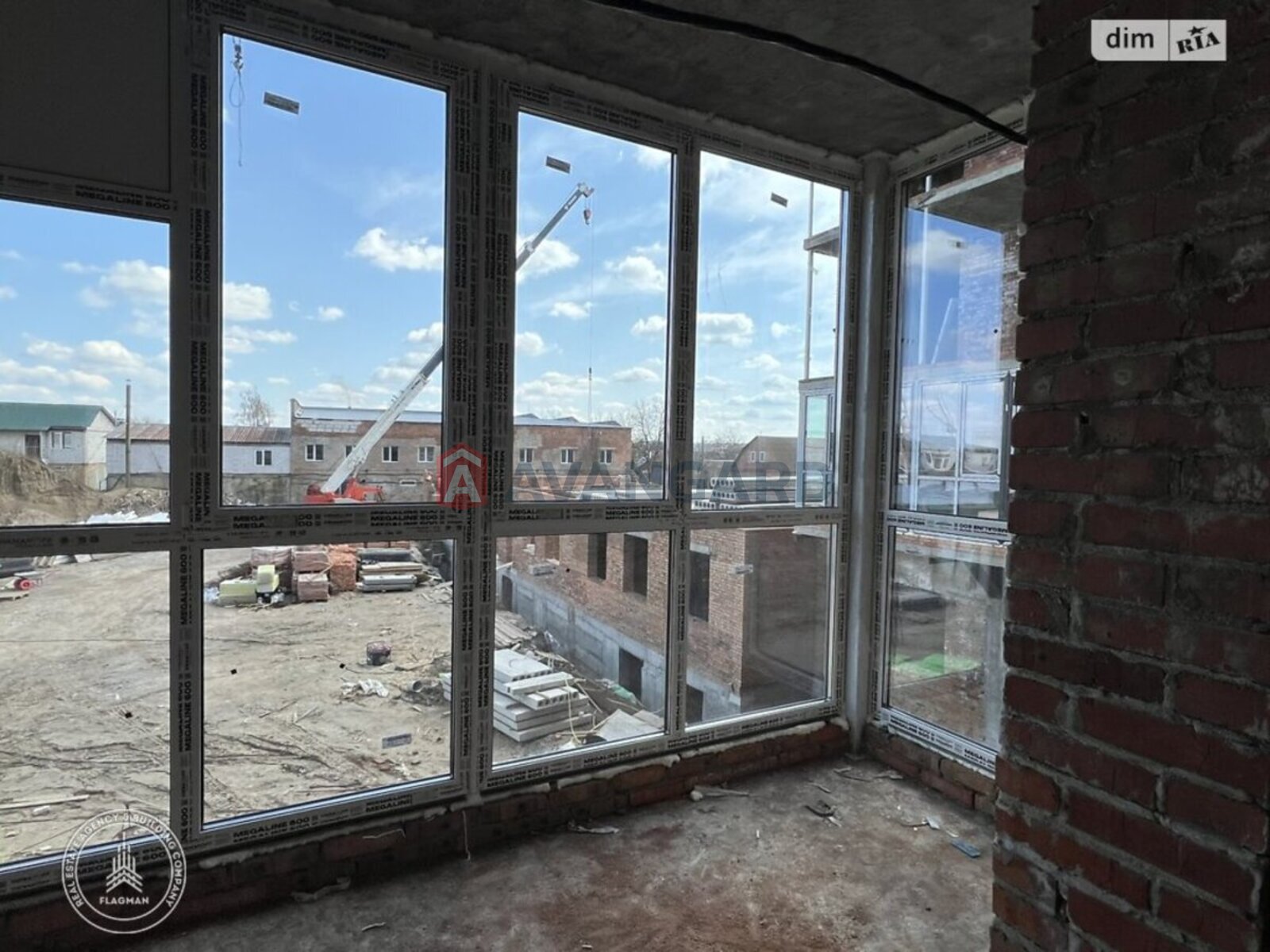 2 ��. ��������, 76/60/25 ��. �., 3/5 ������ ���� 10