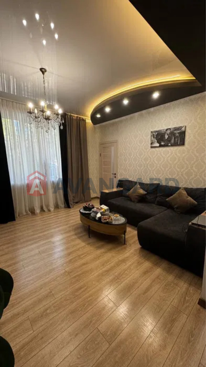 2 ��. ��������, 46/-/6 ��. �., 1/2 ������ ���� 2