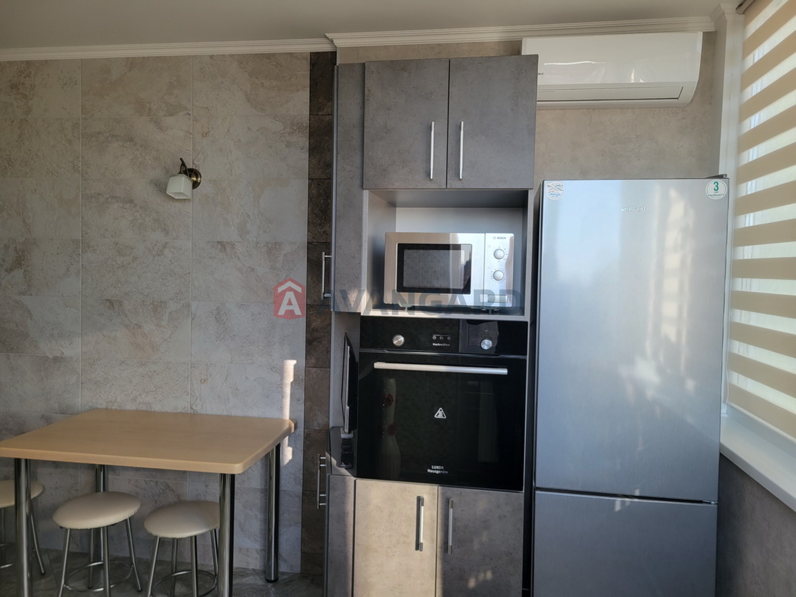 1 ����. ��������, 41/16/13 ��. �., 8/24 ���� ���� 11