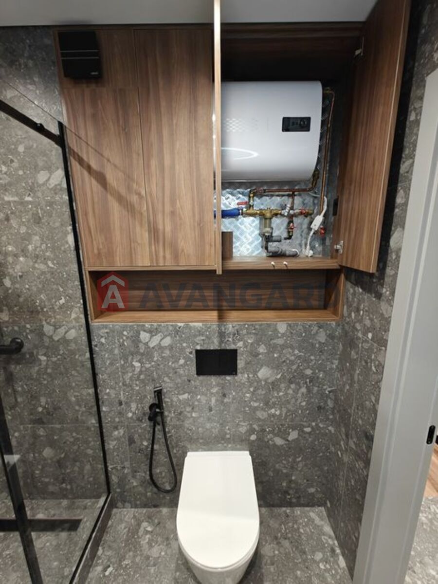 1 ��. ��������, 49/-/18 ��. �., 12/23 ������ ���� 7