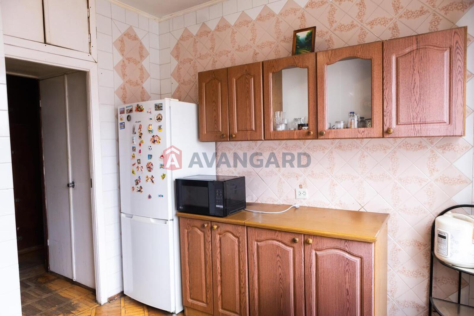 2 . , 52/-/7 . ., 7/12   8