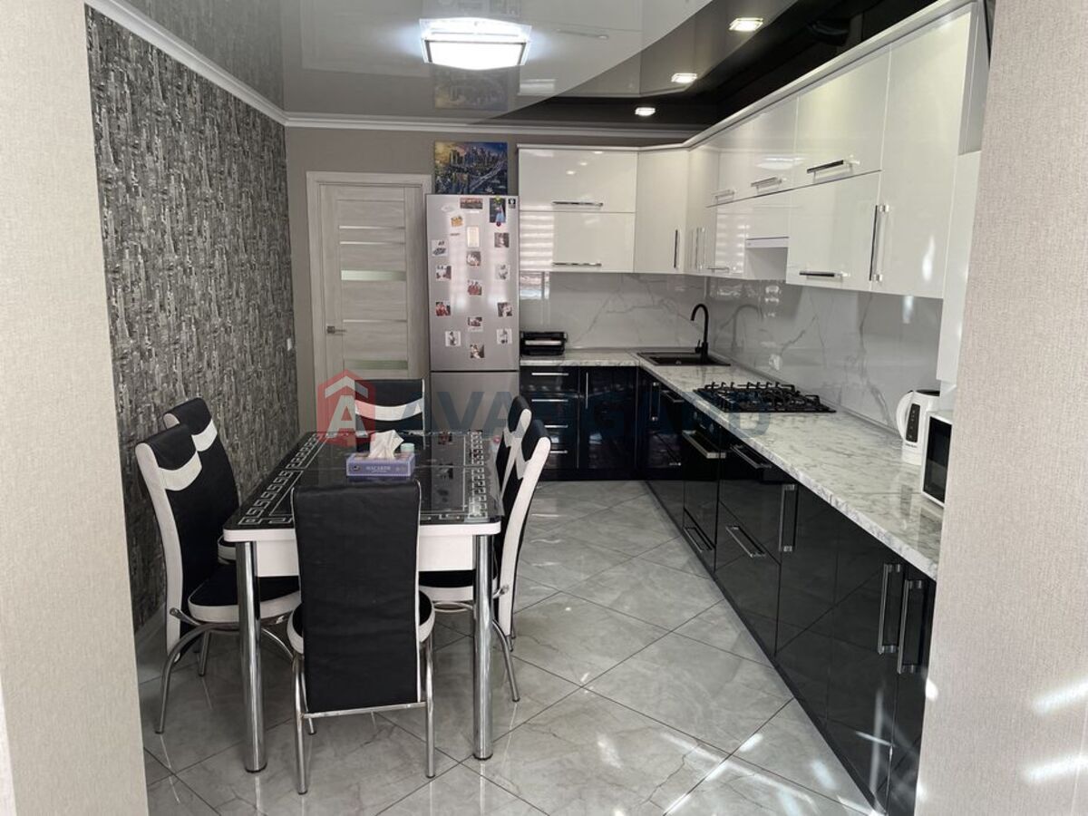 1 ��. ��������, 53/-/19 ��. �., 6/10 ������ ���� 13