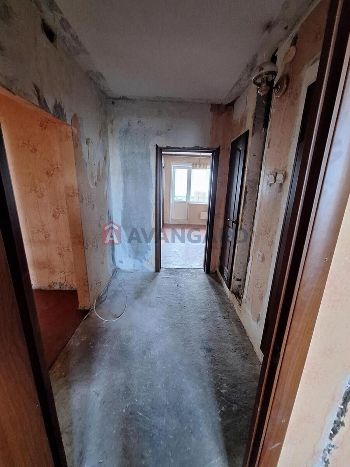 3 ��. ��������, 71/42/7 ��. �., 8/9 ������ ���� 9