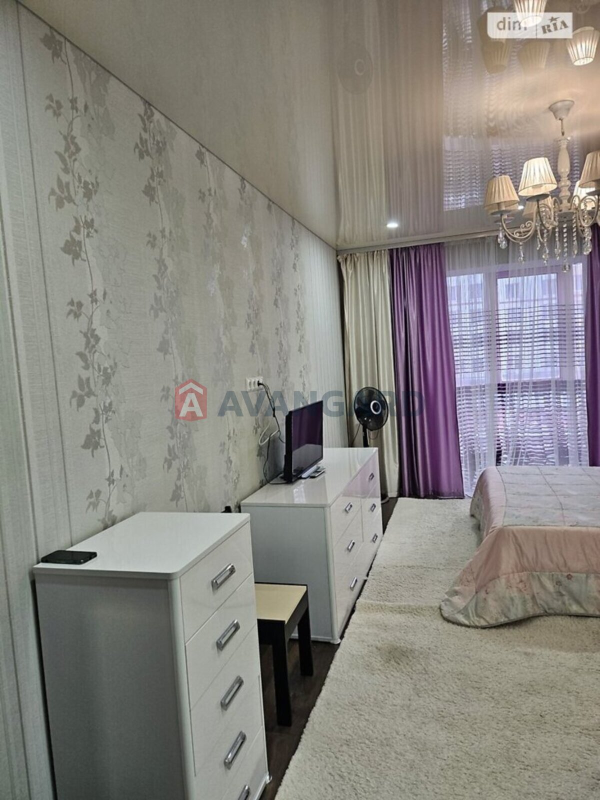 1 ��. ��������, 59/25/20 ��. �., 5/12 ������ ���� 9