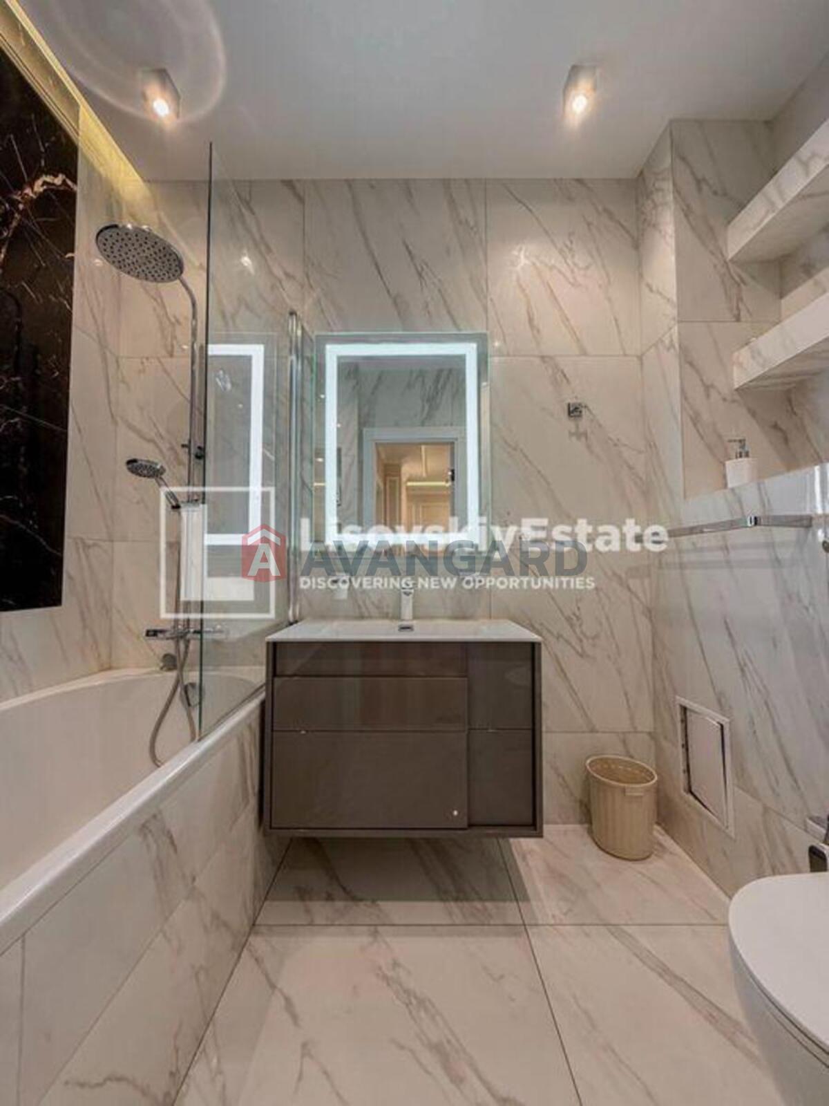 3 ��. ��������, 130/-/20 ��. �., 12/25 ������ ���� 13