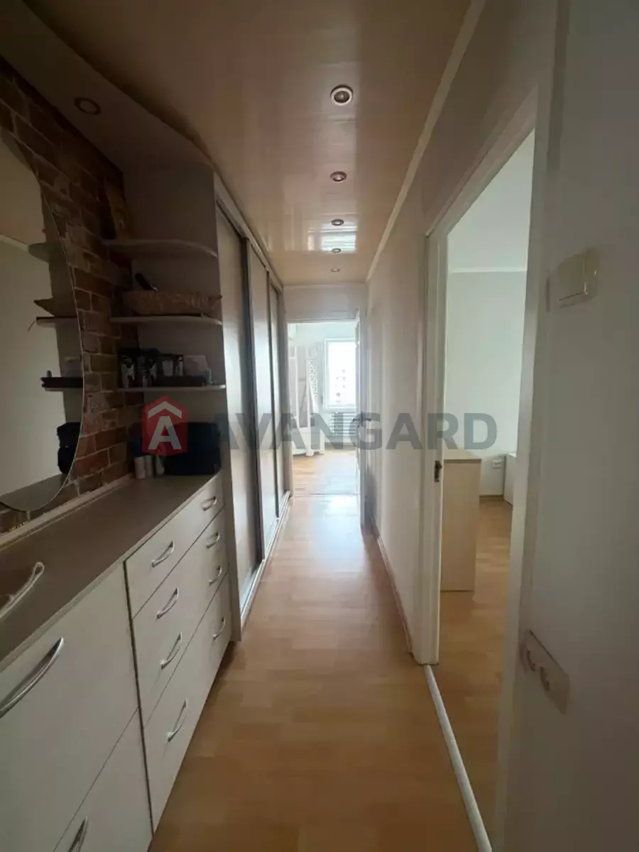 3 ��. ��������, 58/-/9 ��. �., 7/9 ������ ���� 5