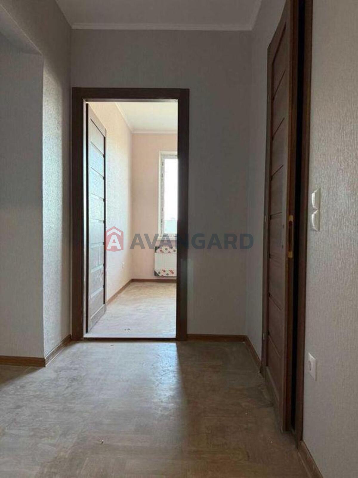 1 ��. ��������, 43/-/10 ��. �., 11/25 ������ ���� 3