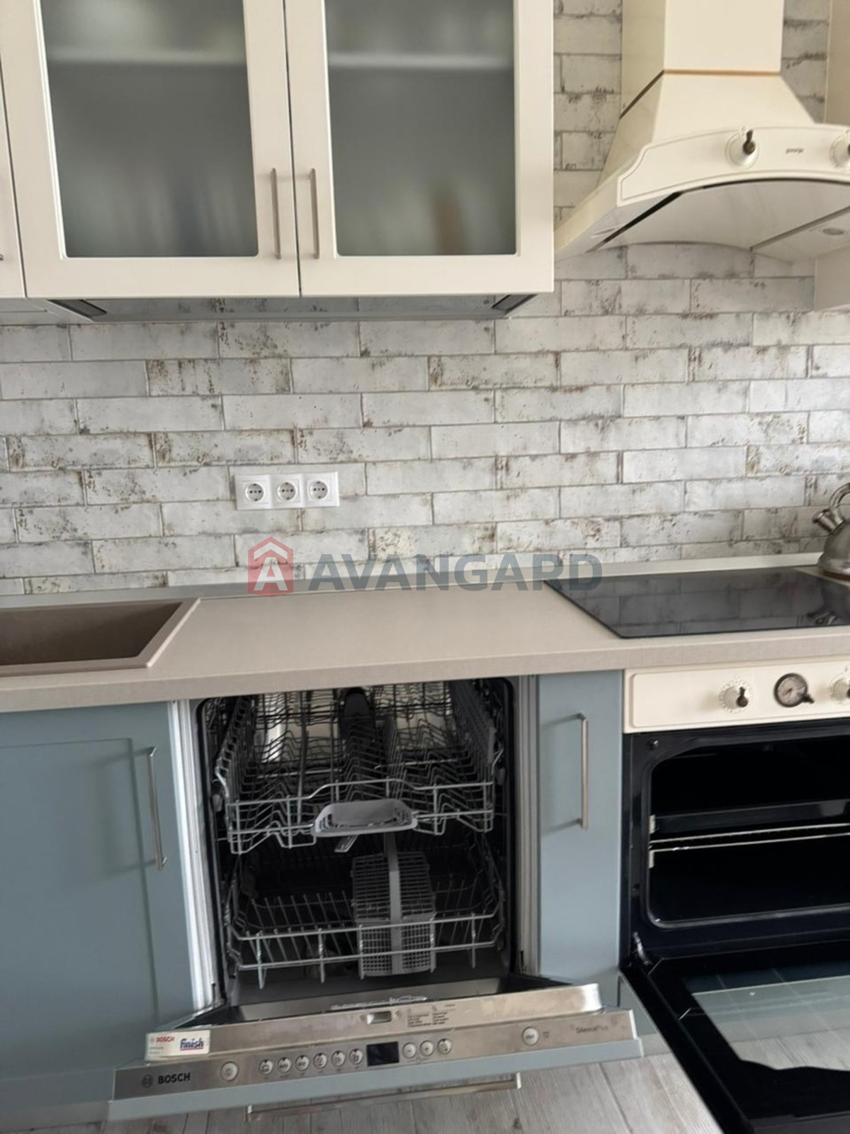 3 ����. ��������, 108/62/17 ��. �., 7/14 ���� ���� 9