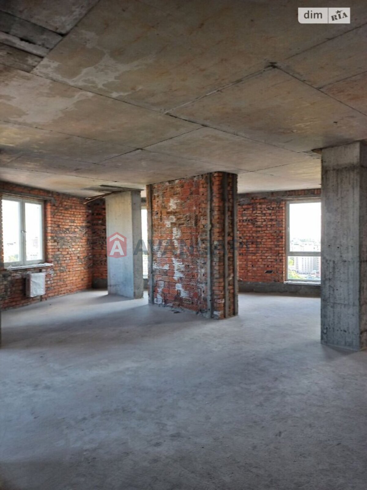 4 ��. ��������, 215/78/15 ��. �., 16/16 ������ ���� 9