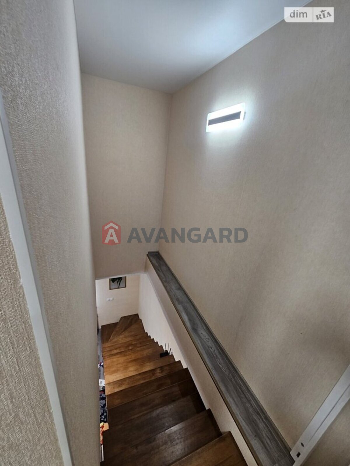 3 . , 83/45/15 . ., 10/11   19