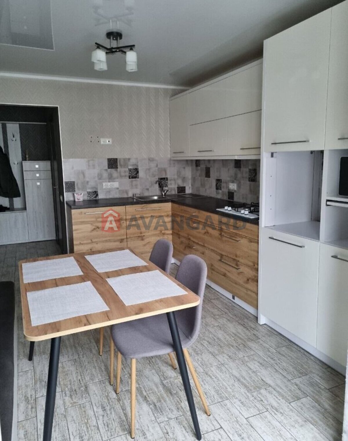 1 ����. ��������, 41/15/10 ��. �., 9/10 ���� ���� 13