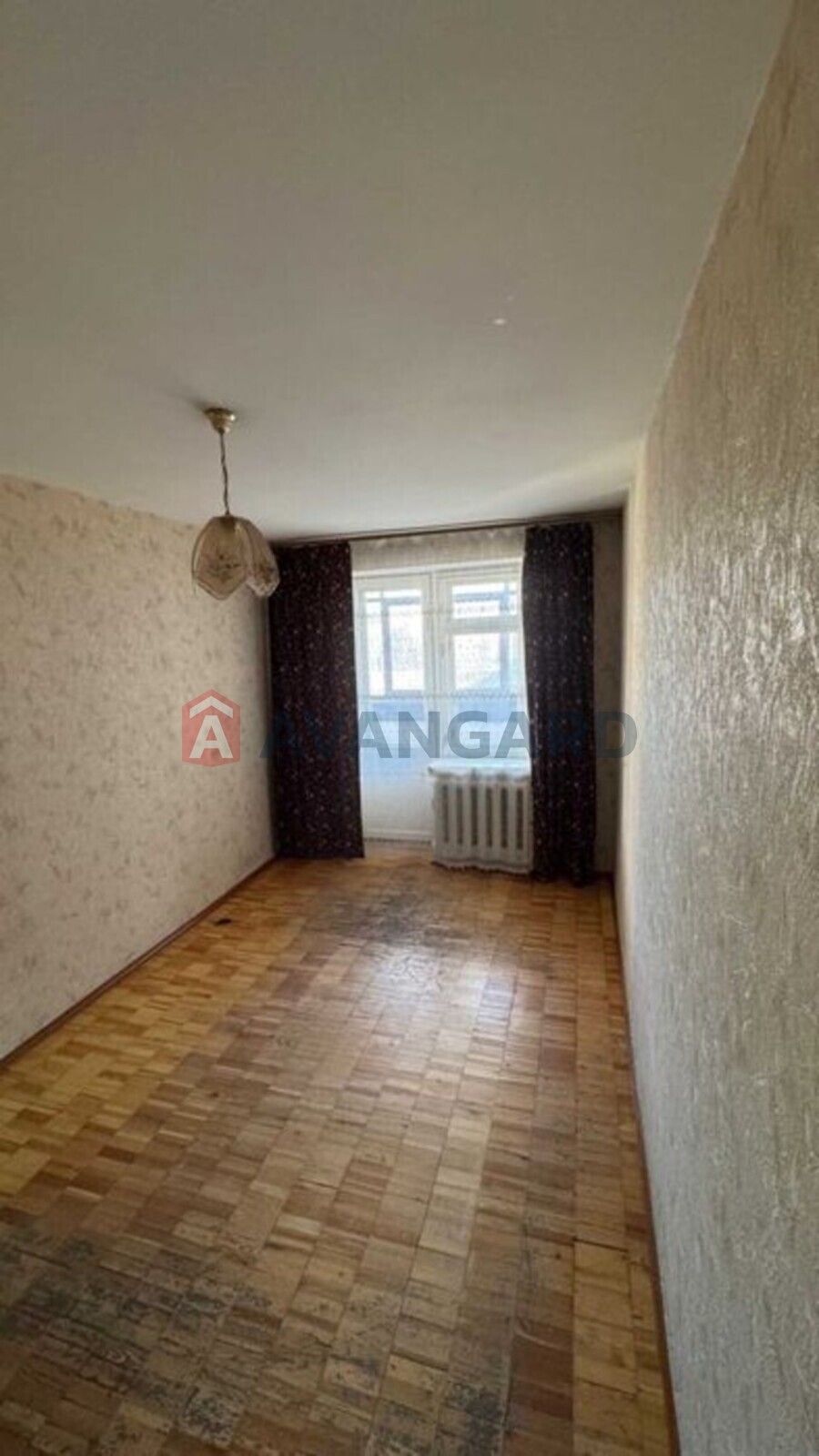 4 ��. ��������, 77/-/10 ��. �., 3/9 ������ ���� 14