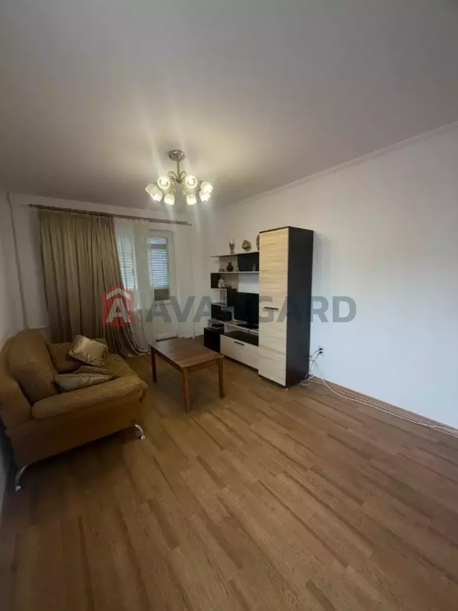 3 ��. ��������, 58/-/9 ��. �., 7/9 ������ ���� 11