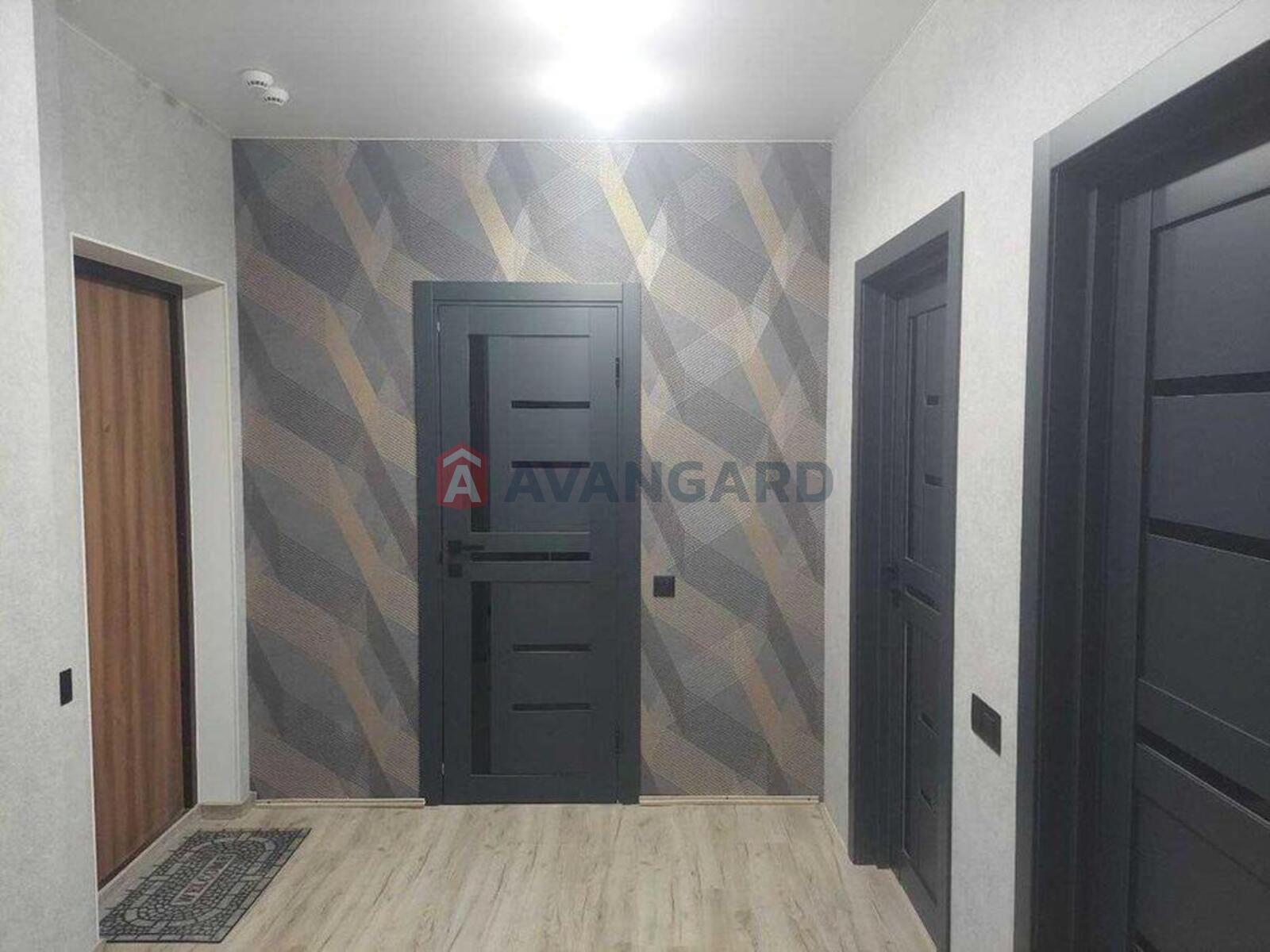 1 ��. ��������, 46/-/14 ��. �., 23/25 ������ ���� 8