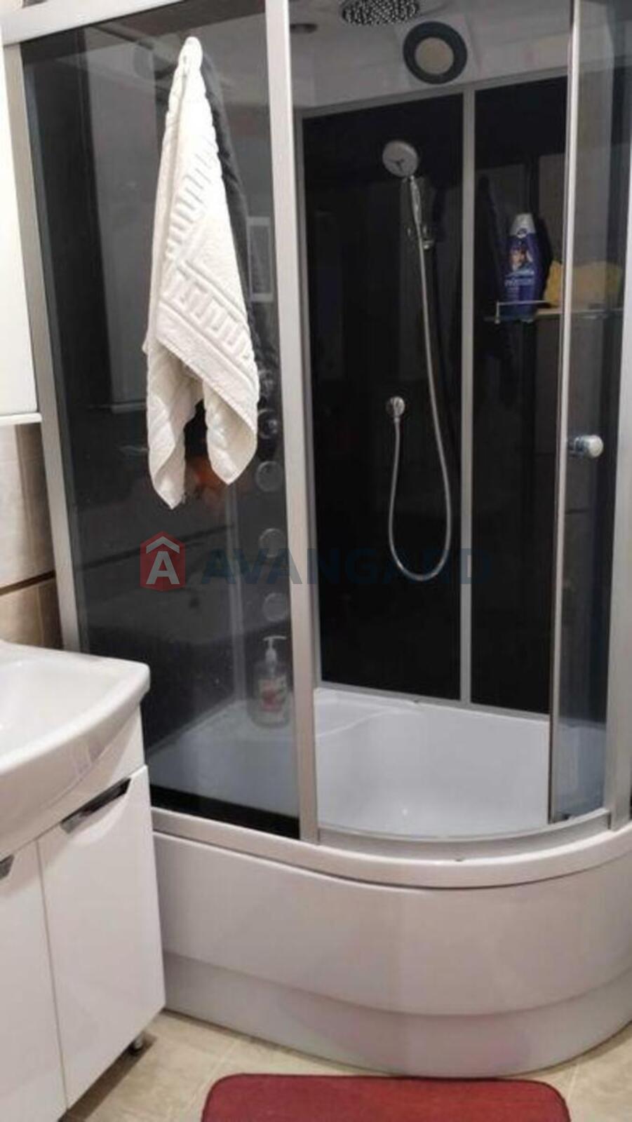 1 ��. ��������, 43/-/12 ��. �., 10/10 ������ ���� 6